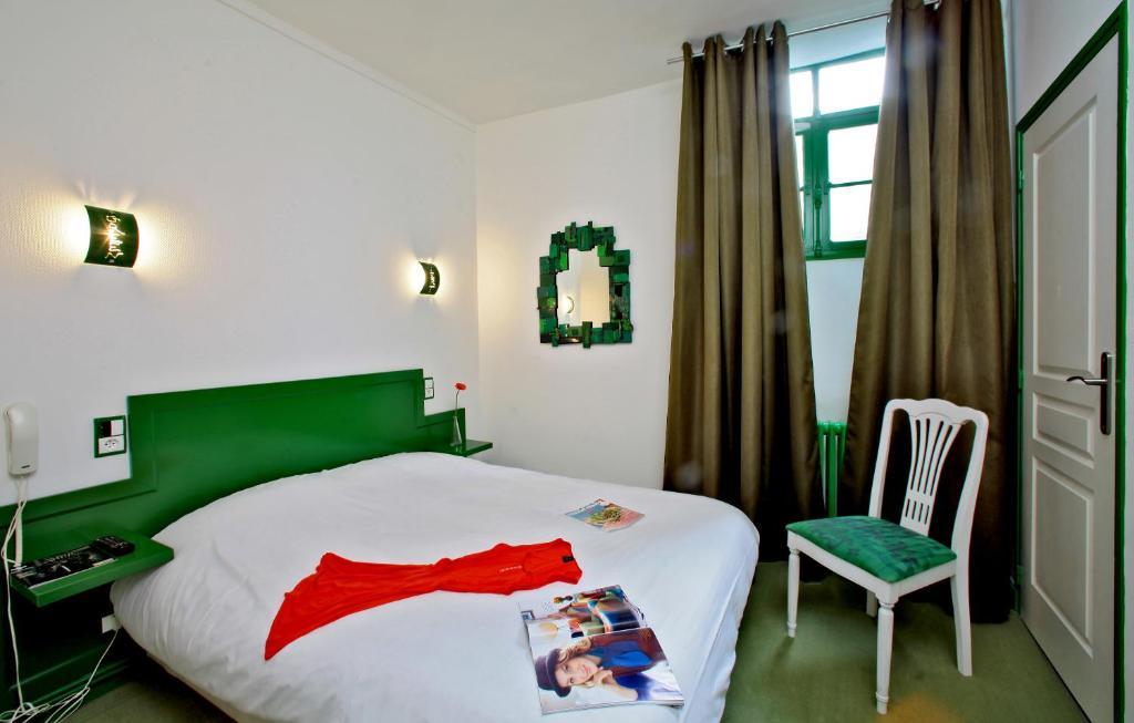 Hotel Le Coin Des Halles Cahors Phòng bức ảnh