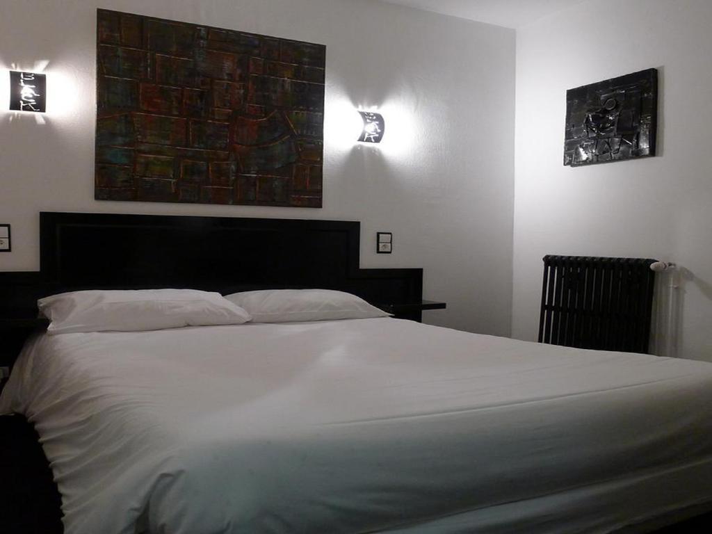 Hotel Le Coin Des Halles Cahors Ngoại thất bức ảnh